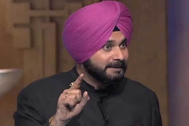 कांग्रेस में शामिल हुए नवजोत सिद्धू साल भर के अंदर ही दिखे बागी मूड में