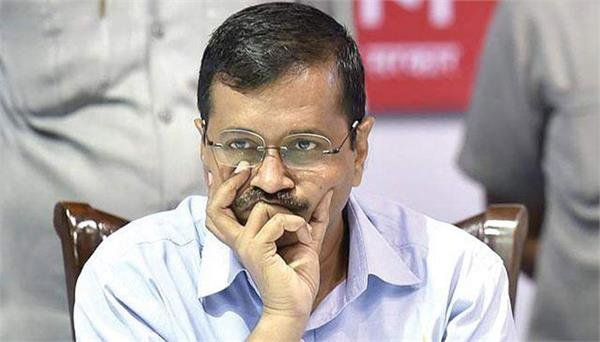 20 AAP विधायकों पर लटकी तलवार