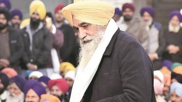 कबड्डी मैच देखने गए अकाली नेता पर फेंका जूता