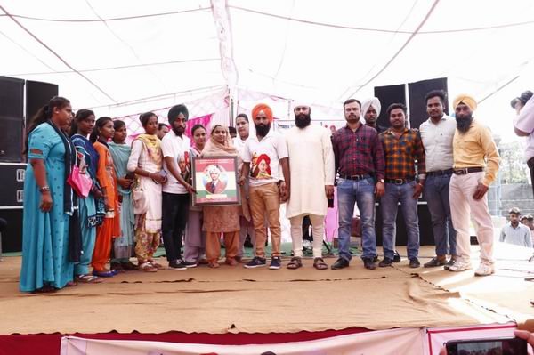ਜੋਧਾਂ ‘ਚ ਦਸਤਾਰ ਮੁਕਾਬਲੇ ਤੇ ਇਨਕਲਾਬੀ ਸੱਭਿਆਚਾਰਕ ਪ੍ਰੋਗਰਾਮ ਕਰਵਾਇਆ