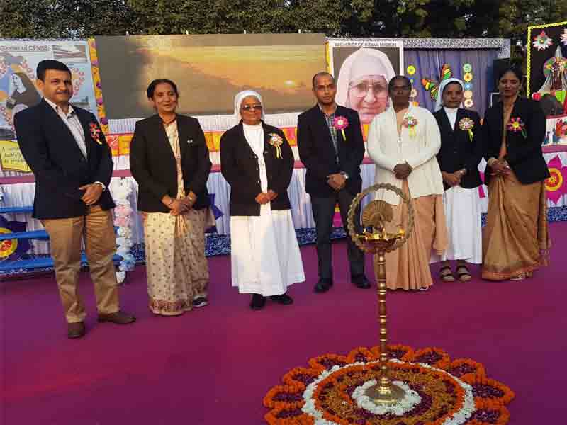 Celebrazione dell Annual Function of Our Lady of Fatima Convent Secondary School Patiala