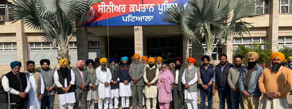 ਤਖਤੂ ਮਾਜਰਾ ਮਾਮਲਾ ਦੇ ਅਸਲ ਦੋਸੀਆਂ ਖਿਲਾਫ ਕਾਰਵਾਈ ਨਾ ਹੋਣ ਤੇ ਭੜਕਿਆ ਅਕਾਲੀ ਦਲ,  ਸੁਰਜੀਤ ਰੱਖੜਾ ਦੀ ਅਗਵਾਈ ਵਿਚ ਐਸ ਐਸ ਪੀ ਨੂੰ ਮਿਲਿਆ ਅਕਾਲੀ ਦਾ ਵਫਦ