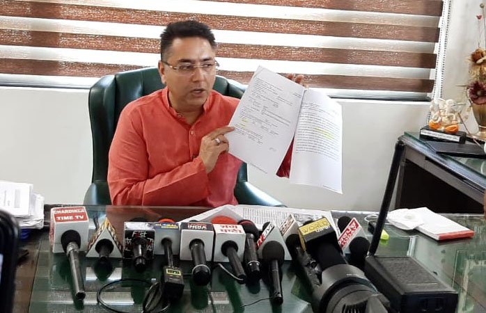 ਵਿਧਾਇਕ ਅਮਨ ਅਰੋੜਾ ਨੇ ਸ਼ਰਾਬ ਮਾਫੀਆ ਨੂੰ ਲੈ ਕੇ ਪੰਜਾਬ ਸਰਕਾਰ ਦੀ ਕਾਰਗੁਜ਼ਾਰੀ ਤੇ ਚੁੱਕੇ ਸਵਾਲ