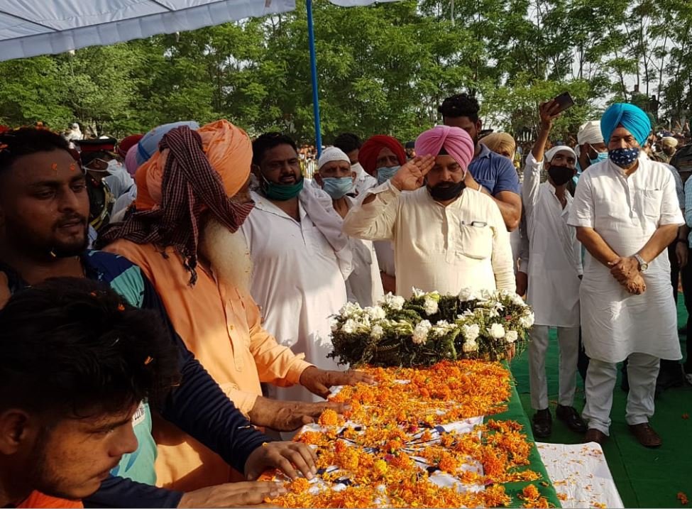 ਭਾਰਤ ਚੀਨ ਬਾਰਡਰ : ਪਟਿਆਲਾ ‘ਚ ਸ਼ਹੀਦ ਲਾਂਸ ਨਾਇਕ ਸਲੀਮ ਖ਼ਾਨ ਸਪੁਰਦ ਏ ਖ਼ਾਕ