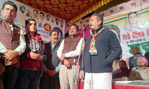 कांग्रेसी उम्मीदवार मनप्रीत बांसल की चुनाव मुहिम में तेजी लाने हेतु कैबिनेट मंत्री विजयइन्द्र सिंगला ने खुद संभाली कमान
