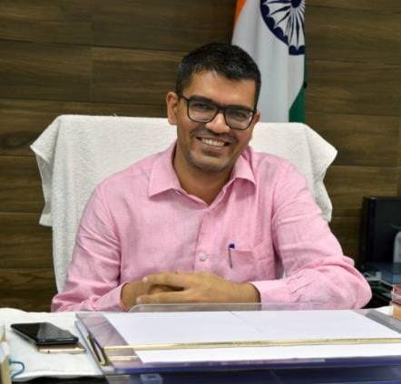 आज संगरूर व बरनाला में वीकएंड लॉकडाऊन- करियाना, दूध व दवा की दुकानें रहेंगी खुली, सब्जी मंडी रहेगी बंद