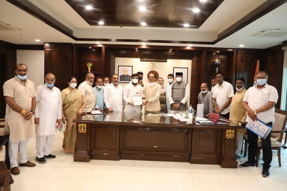 मुख्यमंत्री से मिला भाजपा प्रतिनिधि मंडल