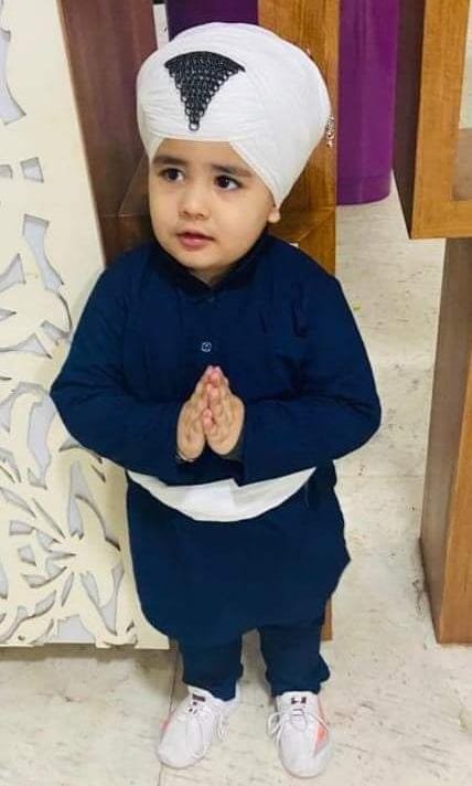 मनराज सिंह पुत्र सरदार दमनप्रीत सिंह व गुरनीत कौर को बेटे के जन्मदिन की लख लख बधाइयां