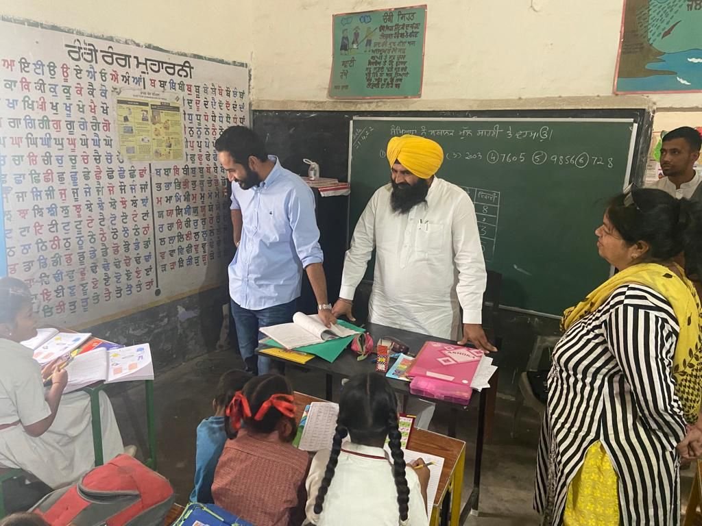 सरकारी स्कूलों में आधुनिक तर्ज पर मानक शिक्षा दी जायेगी – मीत हेअर