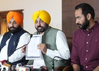 NO SHARE IN PANJAB UNIVERSITY: CM MAKES CLEAR TO HIS HARYANA COUNTERPART