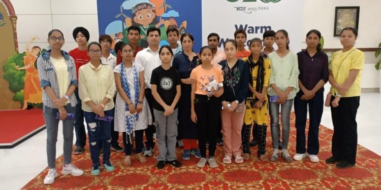 18 STUDENTS OF SCHOOL OF EMINENCE LEFT FOR SRIHARIKOTA: HARJOT SINGH BAINS