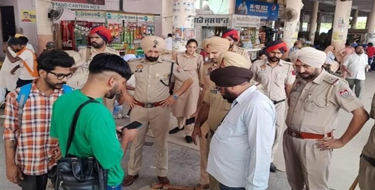 OPS VIGIL-II: PUNJAB POLICE CONDUCT STATE-WIDE SPECIAL CHECKING AT BUS STANDS, RAILWAY STATIONS AND HOTELS/SARAIS AROUND THEM