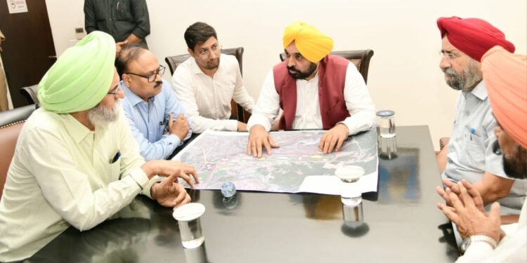 CM REITERATES COMMITMENT TO DEVELOP BATHINDA INTO A ‘MODEL DISTRICT’