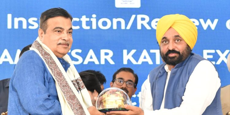 DELHI- KATRA EXPRESSWAY WILL BE HARBINGER OF A NEW ERA OF UNPRECEDENTED DEVELOPMENT AND PROSPERITY IN THE STATE: SAYS CM
