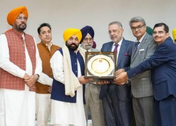 RESIDENTS TO GET AROUND 42 CITIZEN CENTRIC SERVICES AT THEIR DOORSTEPS FROM PARKASH PURB OF SRI GURU NANAK DEV JI: SAYS CM