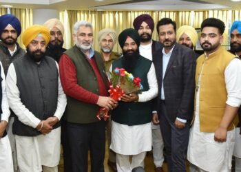 AS PEOPLE’S CM BHAGWANT SINGH MANN CONTINUES SURPRISE INSPECTION OF GOVERNMENT OFFICES PUBLIC HAILS EXCELLENT WORK
