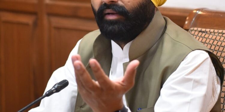PUNJAB GOVERNMENT TO ALLOCATE GRANT OF RS.5 LAKH EACH TO 29 VILLAGES FOR ESTABLISHING COMMON CREMATORIUMS; LALJIT SINGH BHULLAR APPROVES FILE