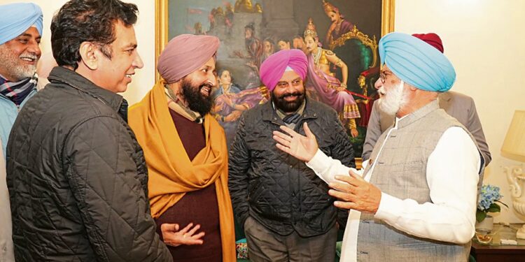 Today, there will be a meeting between ‘AAP’ and Congress to discuss the allocation of seats.
