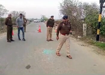 The Congress party has called for a high court-monitored CBI investigation into the assassination of Nafe Singh Rathi, marking the first political murder in Haryana.