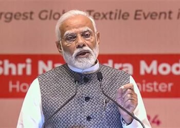 PM Modi inaugurated several railway projects, including the renovation of three railway stations in Punjab, among a total of 534 stations set to be revamped.