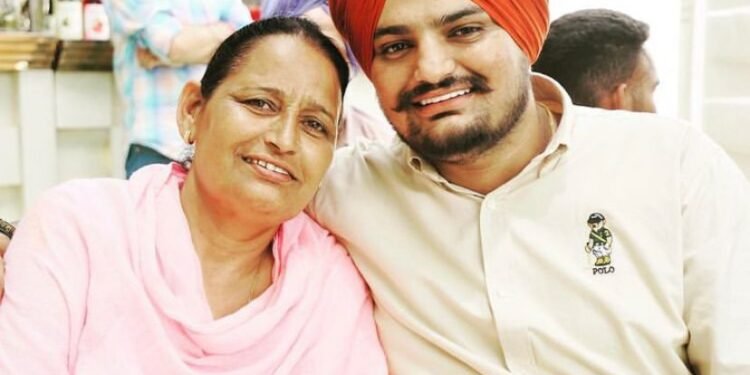 In March, a child will be born to the mother of Punjabi singer Sidhu Moosewala.