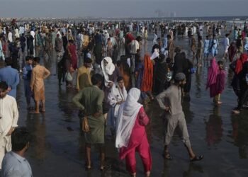 During the month of Ramzan, 19 individuals lost their lives and 55 others sustained injuries while resisting robberies.