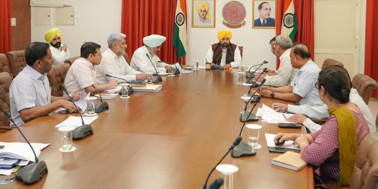 NO REDUCTION IN RATION UNDER PDS TO BENEFICIARIES BY THE STATE GOVERNMENT: ASSERTS CM