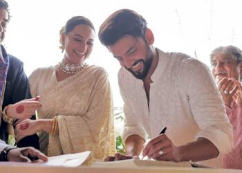 Breaking News: Protests have begun against the marriage of film actress Sonakshi Sinha and Zaheer Iqbal. People are very angry with Sonakshi Sinha’s marriage!