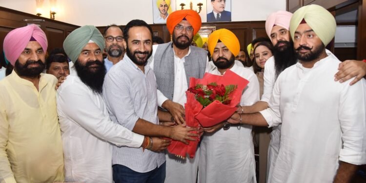 Hardeep Singh Mundian Assumes Charge As Cabinet Minister