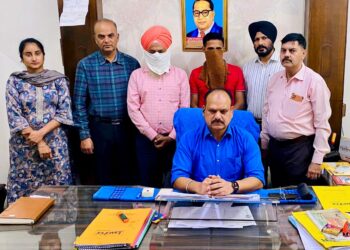 Vigilance Bureau arrests retired head teacher, clerk for Rs 36 lakhs embezzlement in salaries