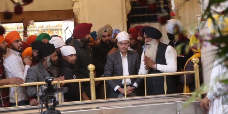 SHAHEEDI SABHA: DGP GAURAV YADAV PAYS OBEISANCE AT GURDWARA SRI FATEHGARH SAHIB, REVIEWS SECURITY ARRANGEMENTS