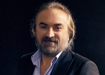 Famous Turkish Singer Volkan Konak Dies After Collapsing During Concert in Cyprus