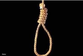 मोगा के सिविल अस्पताल में तैनात एंबुलेंस ड्राइवर मोहन सिंह ने फंदा लगाकर की आत्महत्या