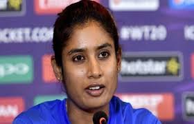 राज्य के खेल मंत्री टी पद्माराव ने मिताली को यहां सम्मानित किया