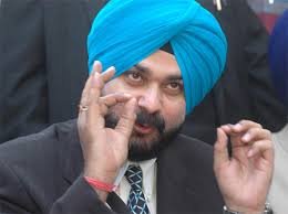 कांग्रेस पार्टी गांधी के नेतृत्व में जल्दी की सांप्रदायिक ताकतों को हरा कर फिर वापसी करेगी: सिद्धू