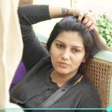 ‘बिग बॉस-11’ से बाहर हो चुकीं हरियाणवी डांसर सपना चौधरी जल्द बॉलीवुड डेब्यू करने वाली हैं