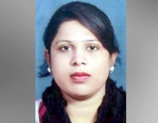 ससुरालियों से अलग रह रही महिला ने पंखे से लटक लगाया फंदा