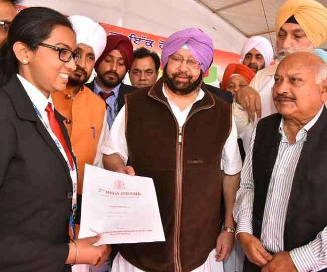 मुख्यमंत्री कैप्टन अमरिंदर सिंह ने शिअद की पोल खोल रैली का जवाब रोजगार मेले से दिया