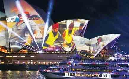 ਸਿੱਖਾਂ ਦੀਆਂ ਤਸਵੀਰਾਂ ਓਪੇਰਾ ਹਾਊਸ ‘ਤੇ ਪ੍ਰਦਰਸ਼ਿਤ