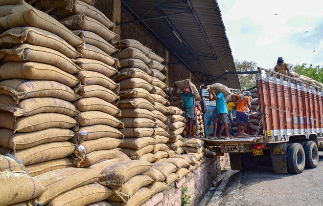 45 मिलों में से 83 हजार क्विंटल से अधिक चावल कम मिला, 25 करोड़ से अधिक की की जाएगी रिकवरी