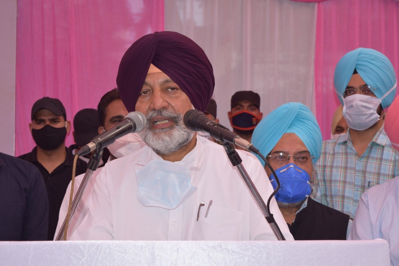 ਸਿਹਤ ਮੰਤਰੀ ਸ. ਬਲਬੀਰ ਸਿੰਘ ਸਿੱਧੂ ਨੇ 13.40 ਕਰੋੜ ਰੁਪਏ ਦੀ ਲਾਗਤ ਵਾਲੇ ਕਮਿਊਨਿਟੀ ਹੈਲਥ ਸੈਂਟਰ ਦਾ ਰੱਖਿਆ ਨੀਂਹ ਪੱਥਰ