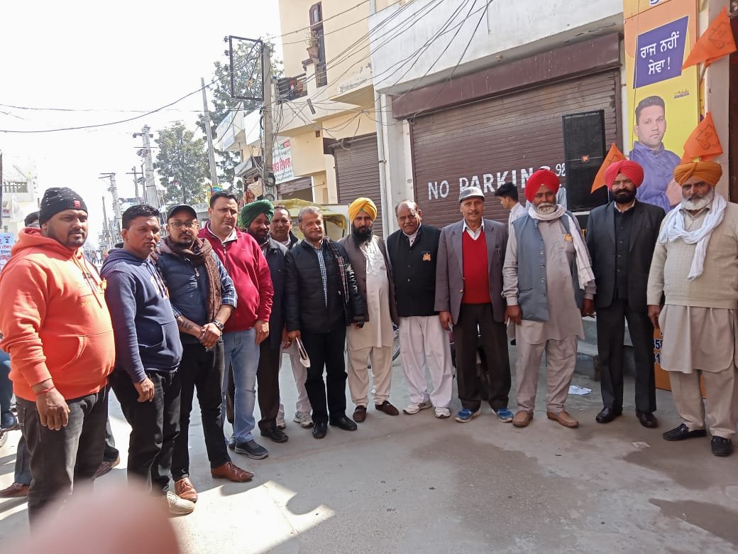 ਬ੍ਰਾਹਮਣ ਸਮਾਜ ਵੈਲਫੇਅਰ ਫਰੰਟ ਦੀ ਟੀਮ ਨੇ ਕਸਬਾ ਘੱਗਾ ਵਿਖੇ  ਜਾਗੋ ਲਹਿਰ ਨੂੰ ਪ੍ਰਫੁਲਤ ਕਰਨ ਲਈ ਮੀਟਿੰਗ ਕਰਵਾਈ