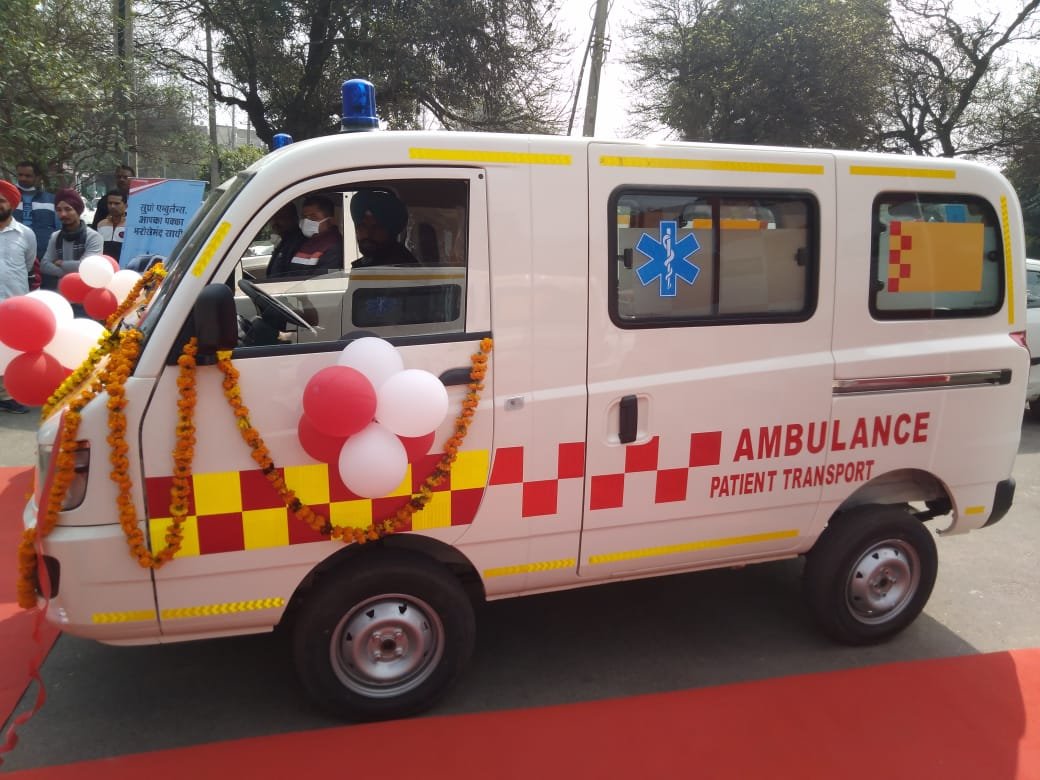 Balbir Singh Sidhu flags off 22 Ambulances to provide emergency services in congested areas