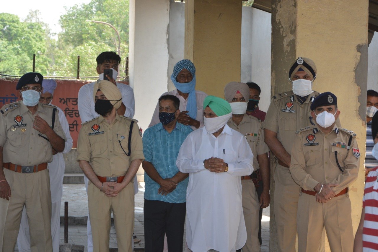 Martyr ASIs cremated with full state honours at their native villages