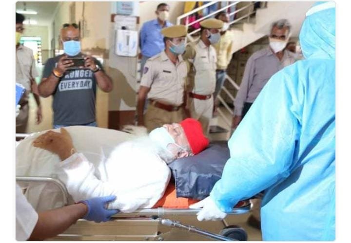 कोरोना होने के बाद संत आसाराम बापू के पेट में अल्सर ; एम्स में 2 बोतल खून चढ़ाया : एंडोस्कोपी के लिए भेजा मथुरादास माथुर अस्पताल