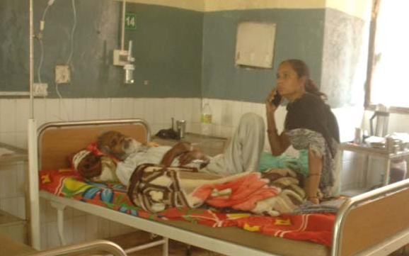 ਸਿਵਲ ਹਸਪਤਾਲ ’ਚ ਮਚੀ ਹਾਹਾਕਾਰ, ਨਰਸਾਂ ਦੀ ਹੜਤਾਲ, ਮਰੀਜ਼ ਪਰੇਸ਼ਾਨ