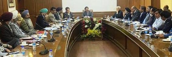Dr. Verka explores possibility of tariff reduction in Power Purchase Agreements