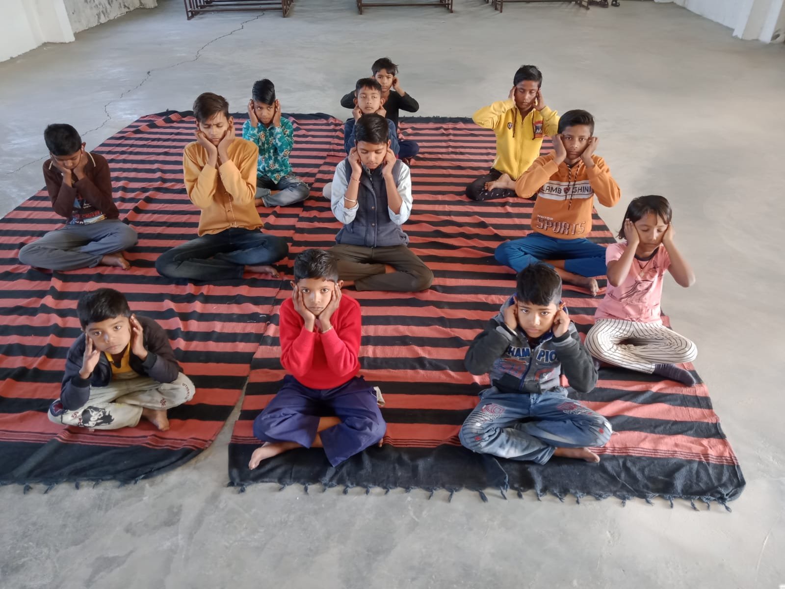 संत श्री आसाराम जी बापू द्वारा प्रेरित बाल संस्कार केंद्र में बच्चों ने समझी “मौन” की महिमा