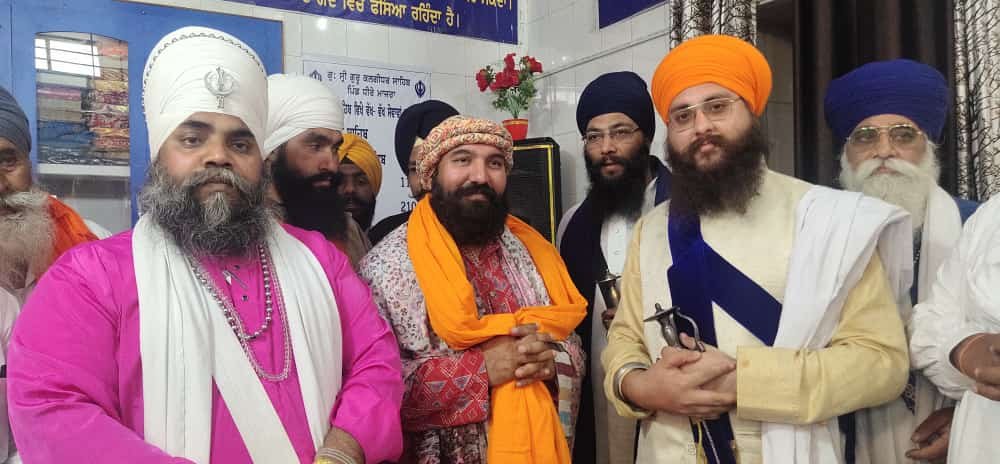 स्वामी राजेश्वरानंद जी के आयर्वेद प्रचार प्रसार से प्रभावित होकर इंटरनेशनल संत समाज सेवा दल ( रजि ) ने समस्त हरियाणा का प्रभारी बनाया