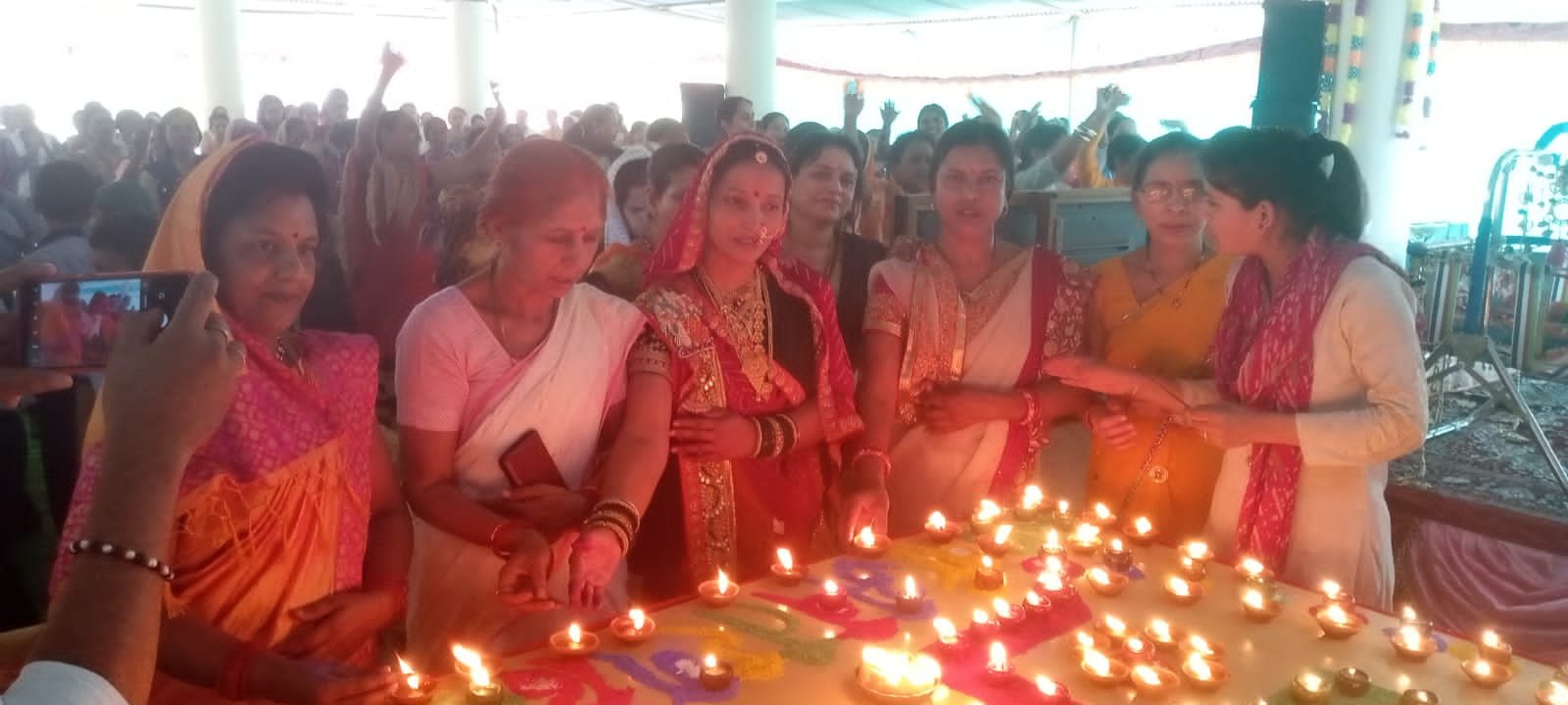 86 हजार से अधिक लोगों की सेवा कर मनाया अवतरण दिवस